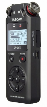 Tascam Tragbarer Stereo-Audiorecorder und USB-Interface