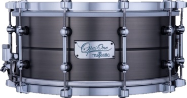 MAJESTIC Konzert Snare Opus One 14x6,5" Messing BARON