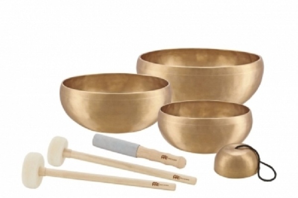 Meinl Cosmos Singing Bowl Set Klangschalen