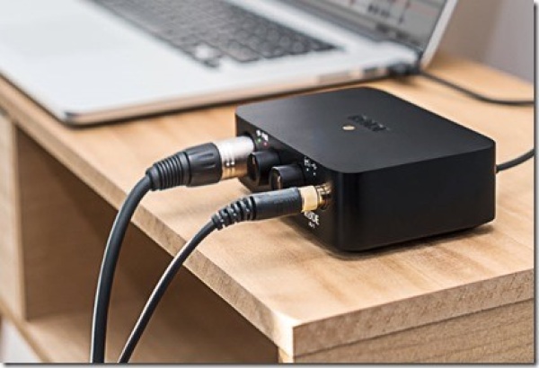 RØDE AI-1