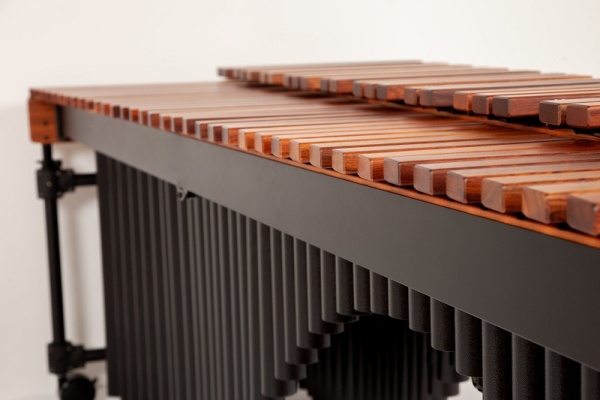 Marimba One Marimba Izzy Basso Bravo, Enhanced Key, 5Okt.