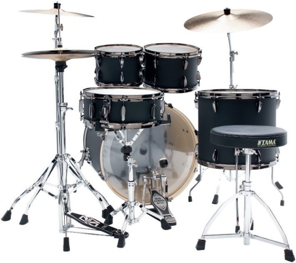 Tama Imperialstar 22" Blacked Out Black