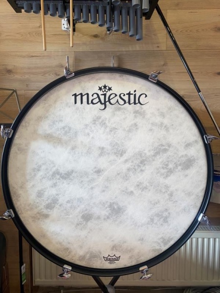 MAJESTIC Bass Drum, Light, 28"x22"